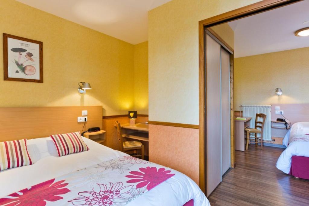 Hotel La Clairiere Chambon-sur-Dolore Luaran gambar