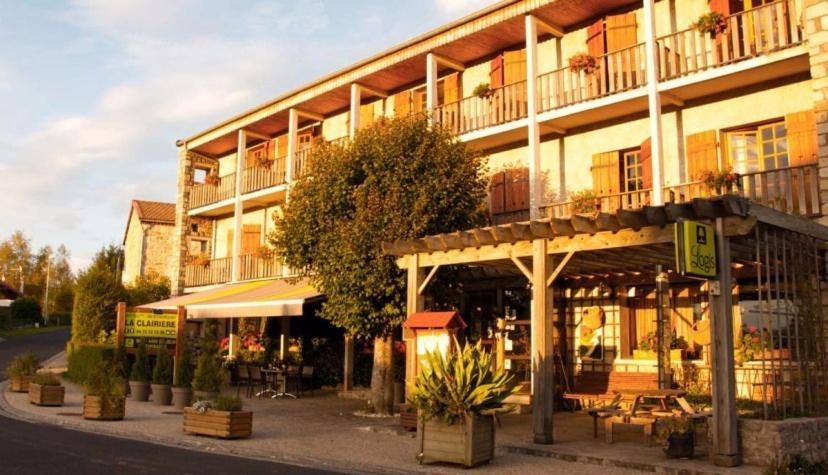 Hotel La Clairiere Chambon-sur-Dolore Luaran gambar